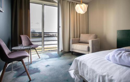 Standard tuba merevaatega